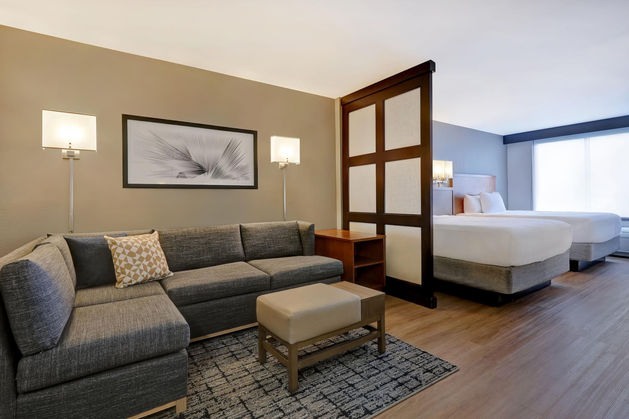 Hyatt Place San Antonio North Stone Oak Exterior photo