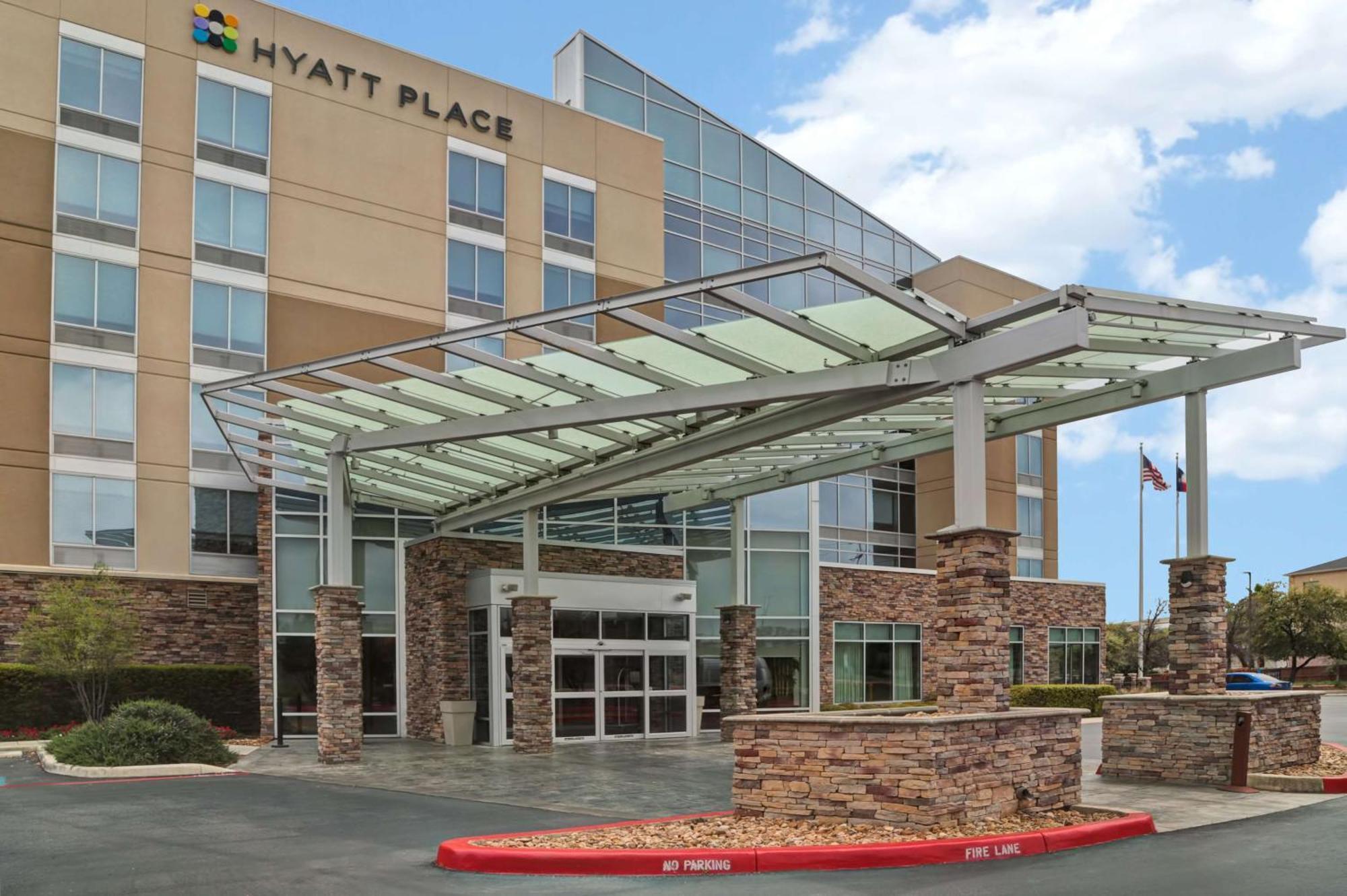 Hyatt Place San Antonio North Stone Oak Hotel Exterior photo